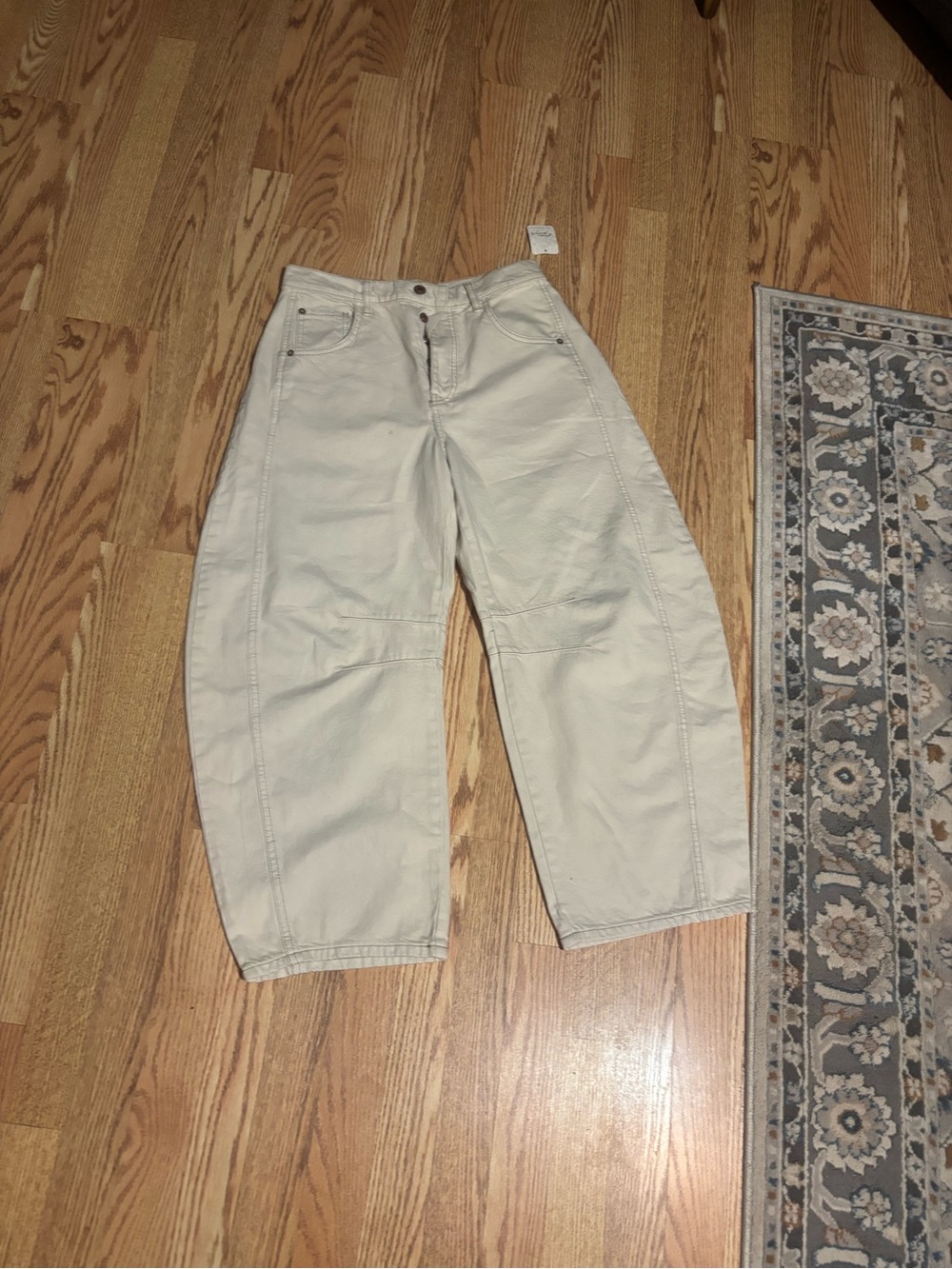 We The Free Cream mid-Rise barrel Jeans - Picture 1 of 5
